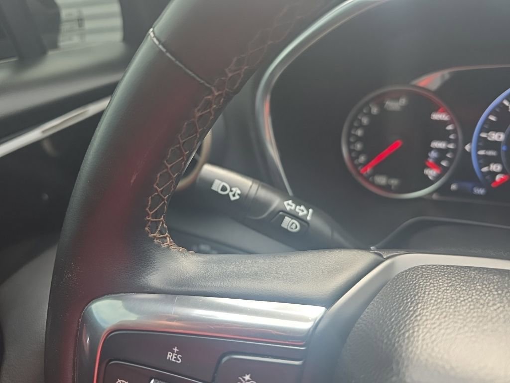 Used 2023 Chevrolet Blazer Premier w/ Driver Confidence II Package image 16