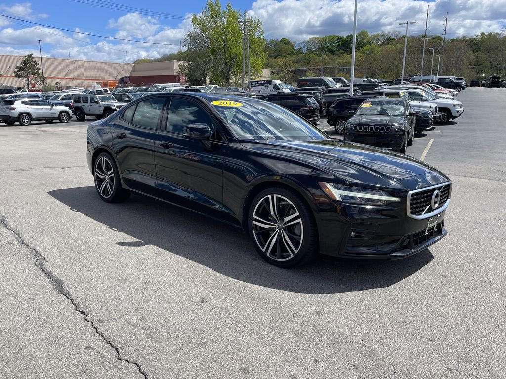 Used 2019 Volvo S60 T6 R-Design AWD/4WD image 6