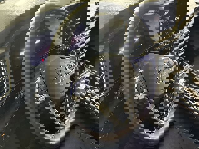 New 2026 Volkswagen Atlas Cross Sport SE image 18