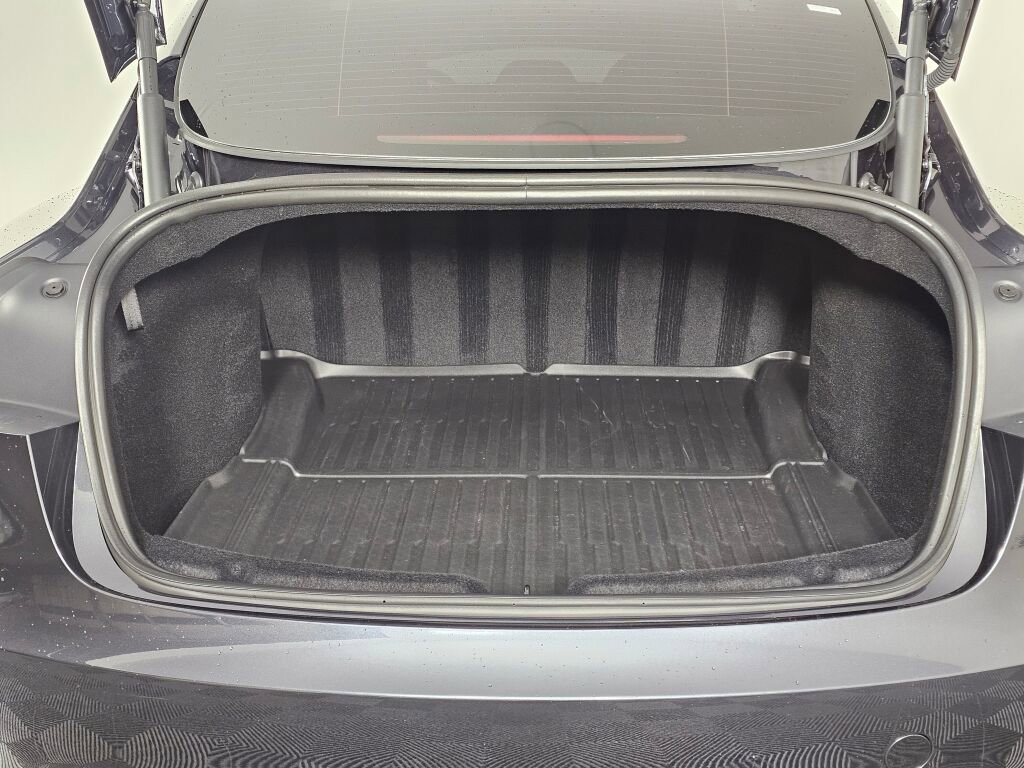 Used 2025 Tesla Model 3 Long Range image 14