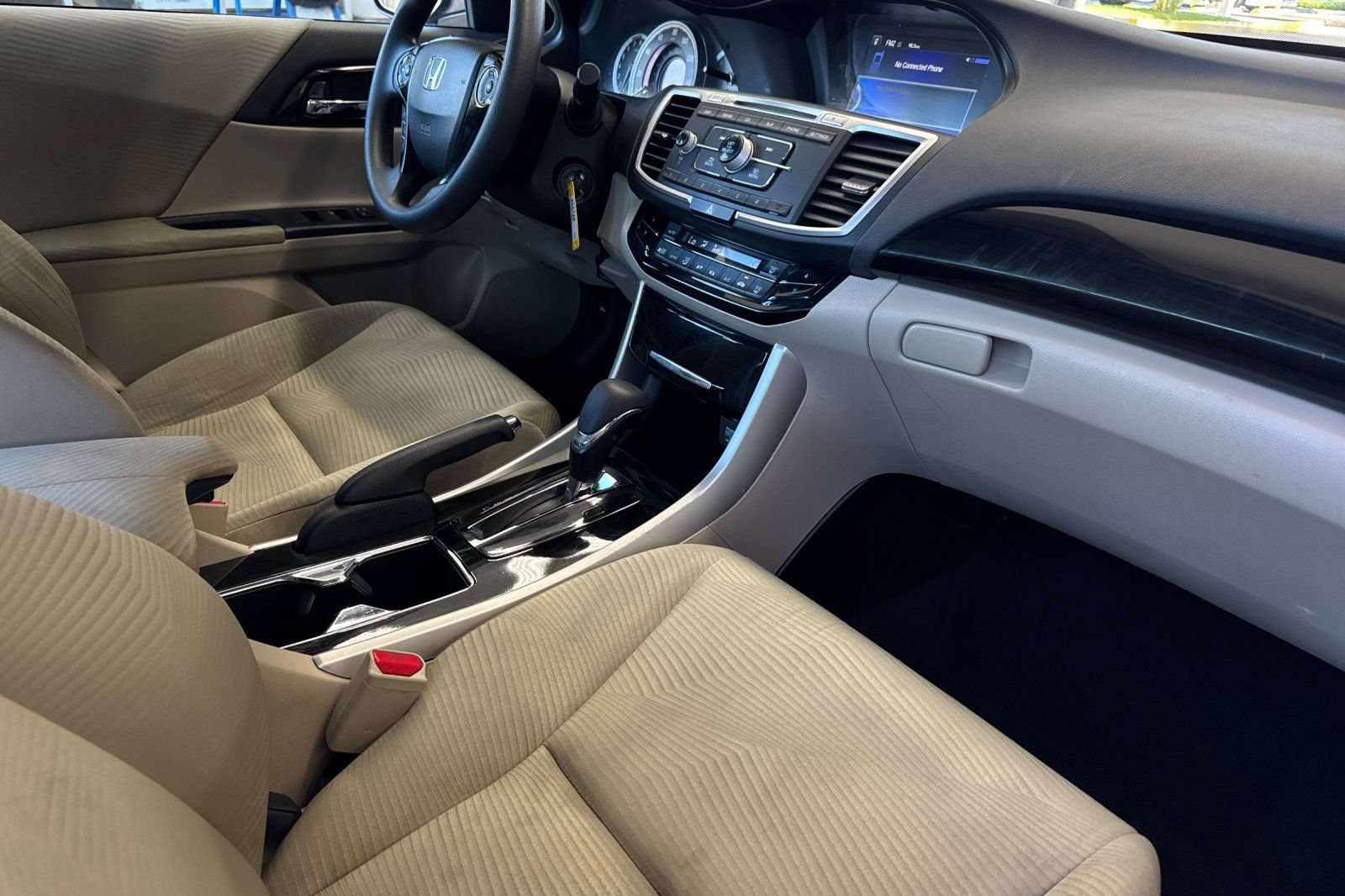 Used 2016 Honda Accord LX image 15
