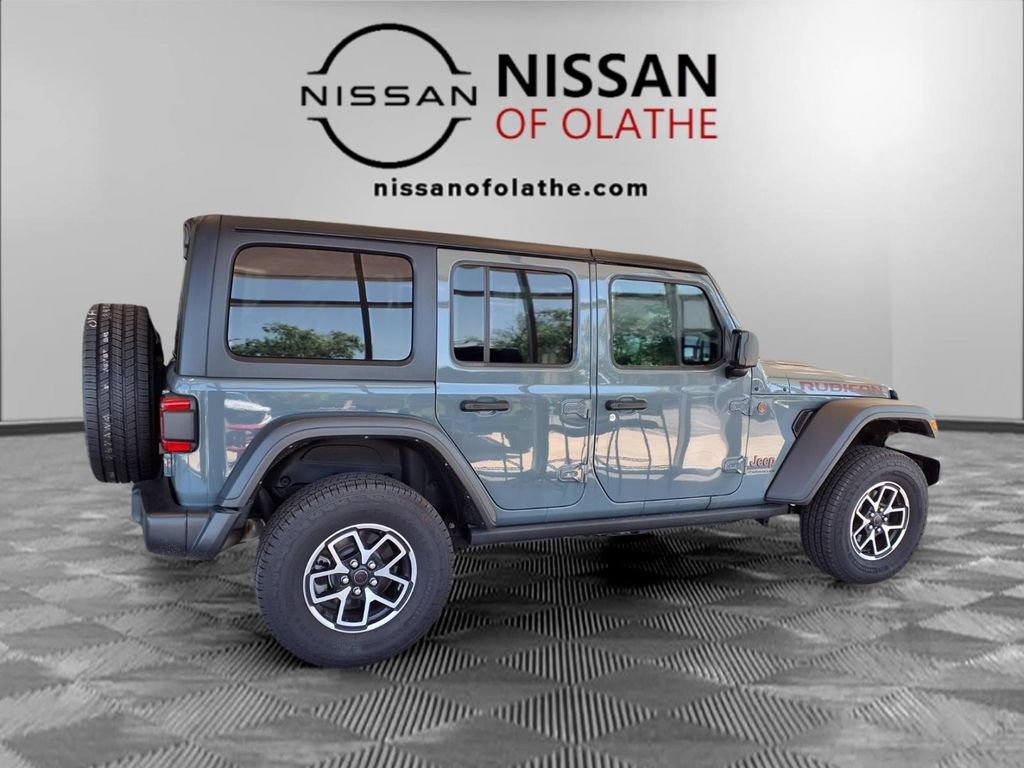 Used 2024 Jeep Wrangler Unlimited Rubicon AWD/4WD image 29