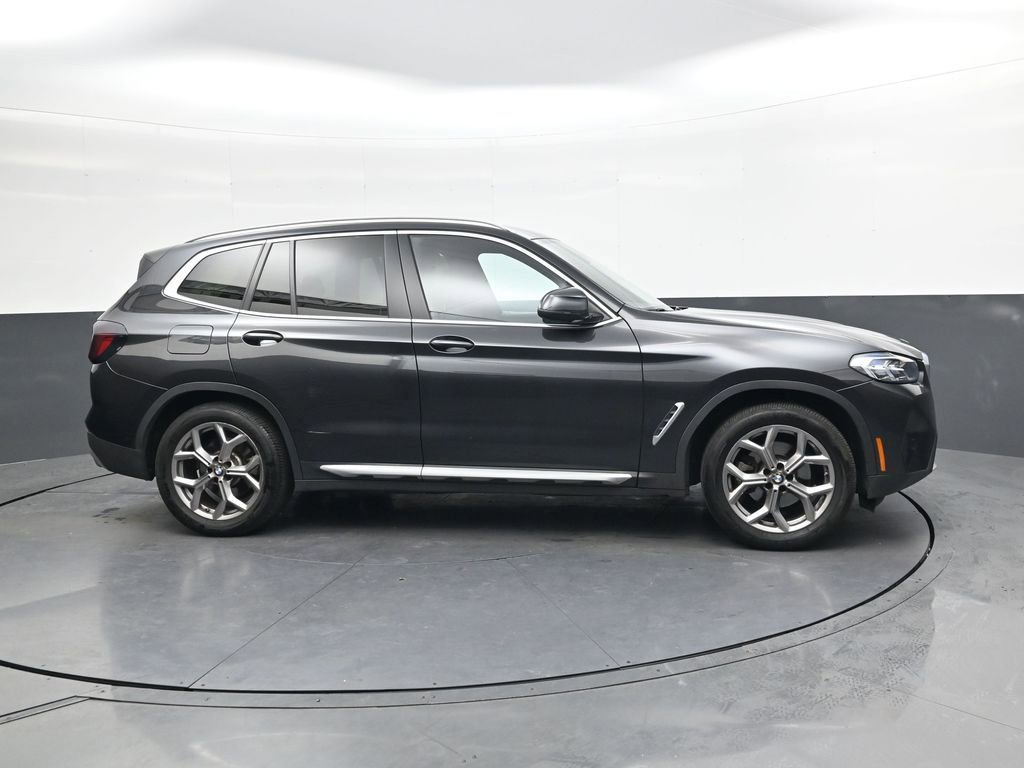 Used 2022 BMW X3 xDrive30i w/ Convenience Package w/ZPA image 3