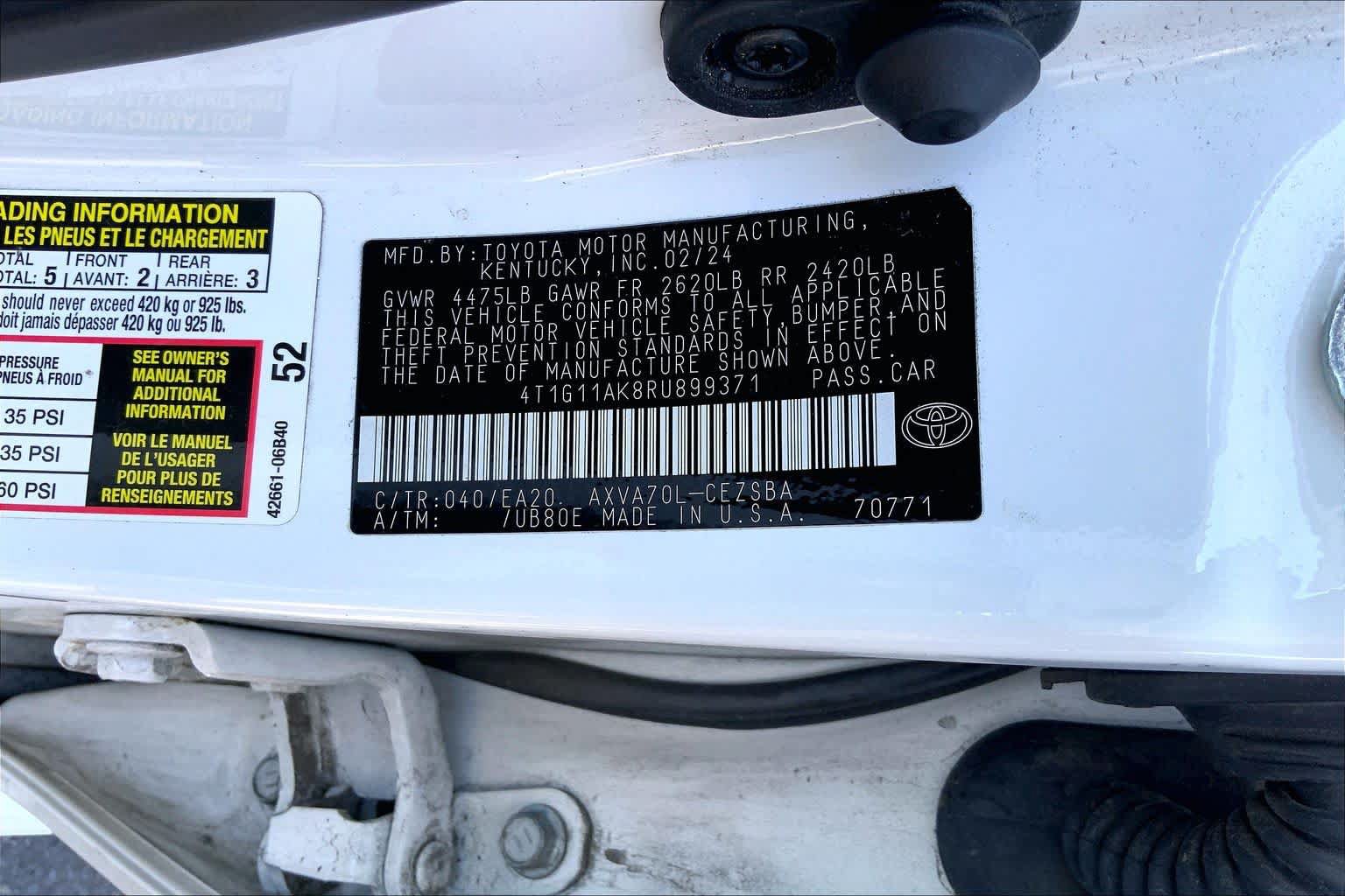 Used 2024 Toyota Camry SE FWD image 34