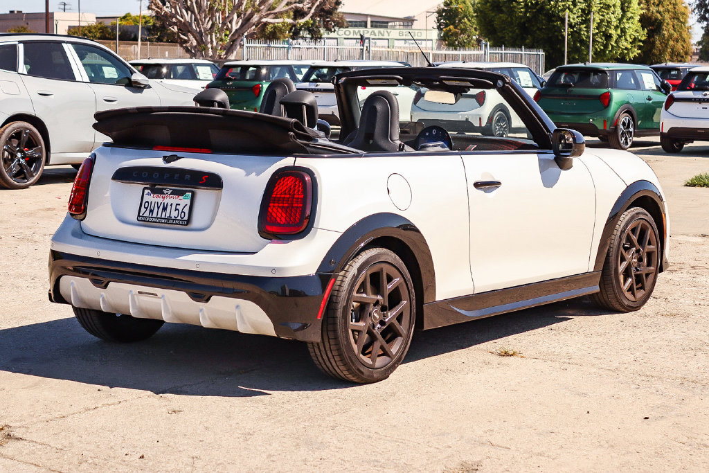 Used 2026 MINI Cooper S FWD image 13