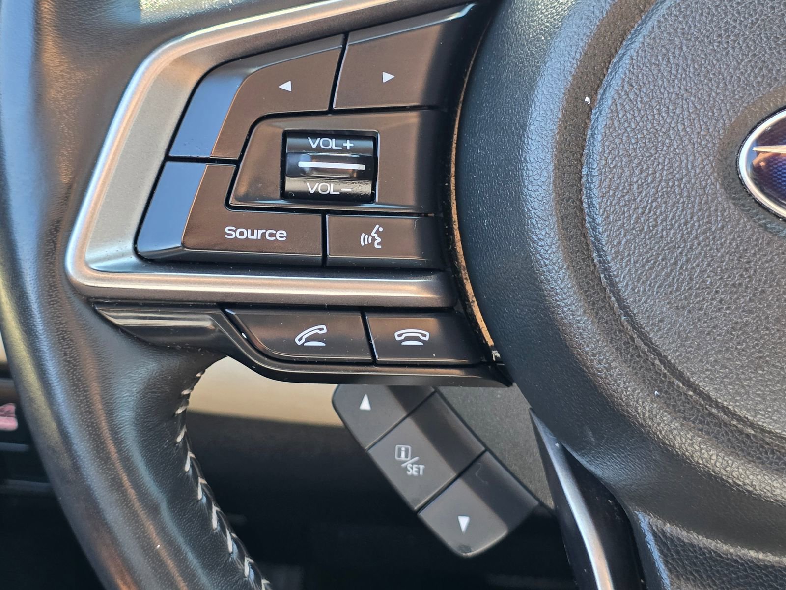 Used 2019 Subaru Ascent Touring w/ Popular Package #2A image 25