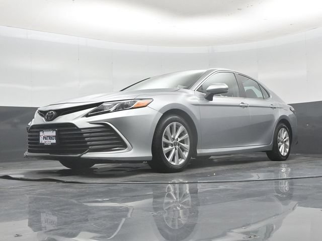 Used 2022 Toyota Camry LE FWD image 47