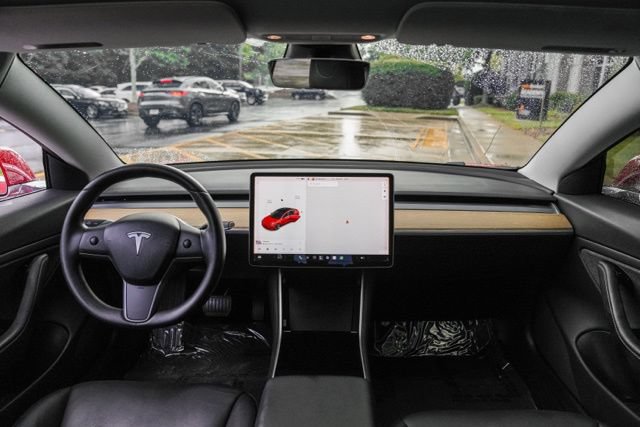 Used 2019 Tesla Model 3 Standard Range RWD image 23