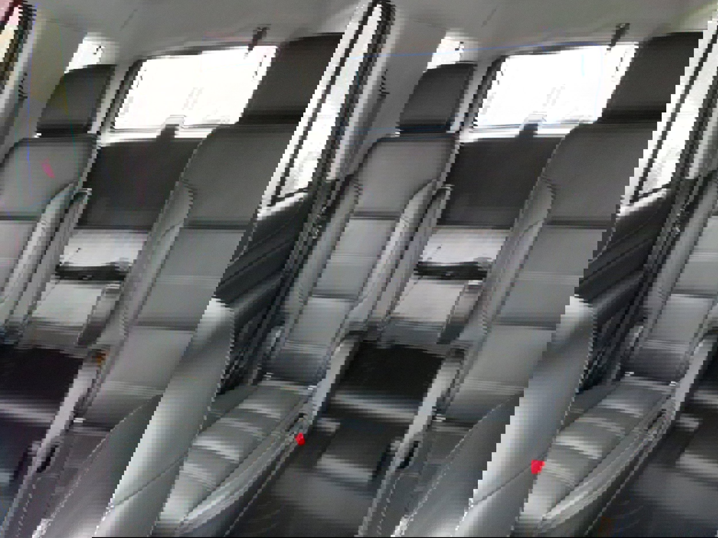 Used 2015 GMC Yukon Denali w/ Premium Package image 6