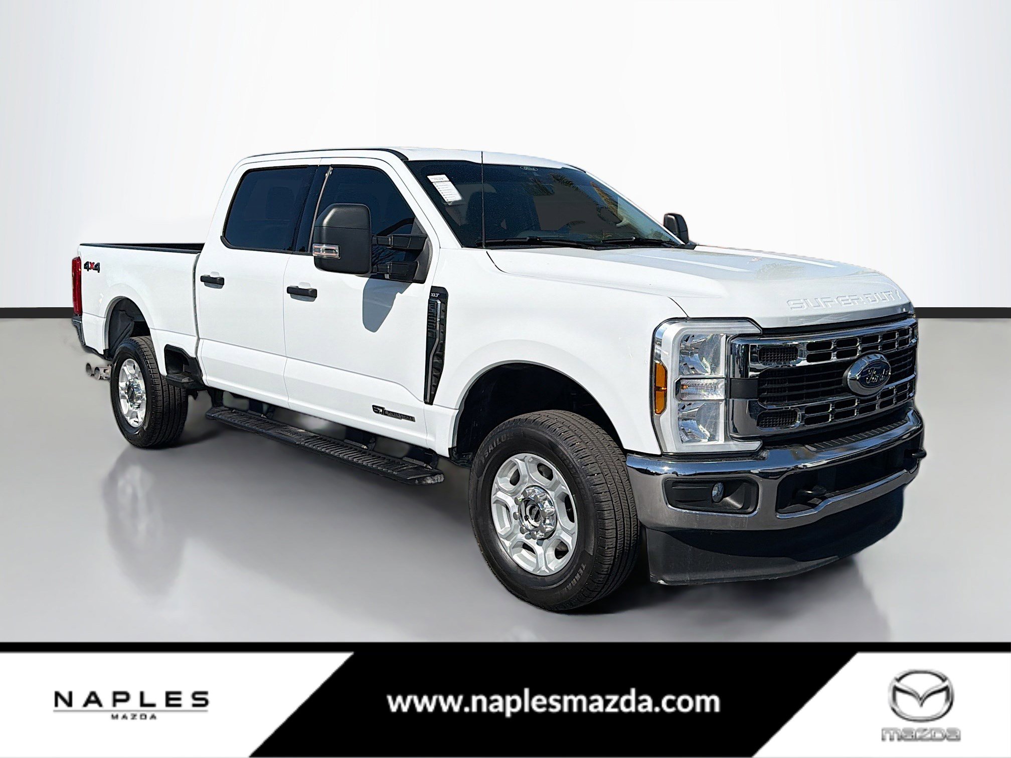 Used 2025 Ford F250 XLT image 1