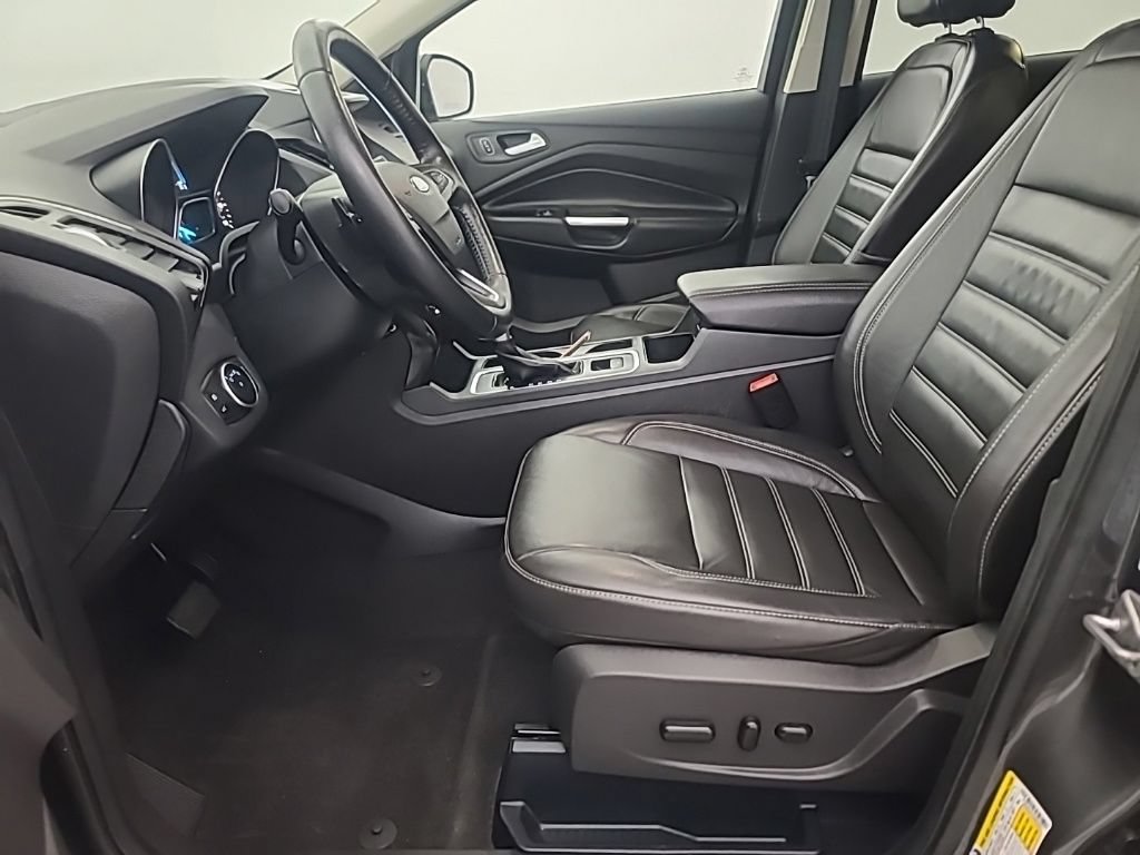 Used 2017 Ford Escape Titanium AWD/4WD image 25