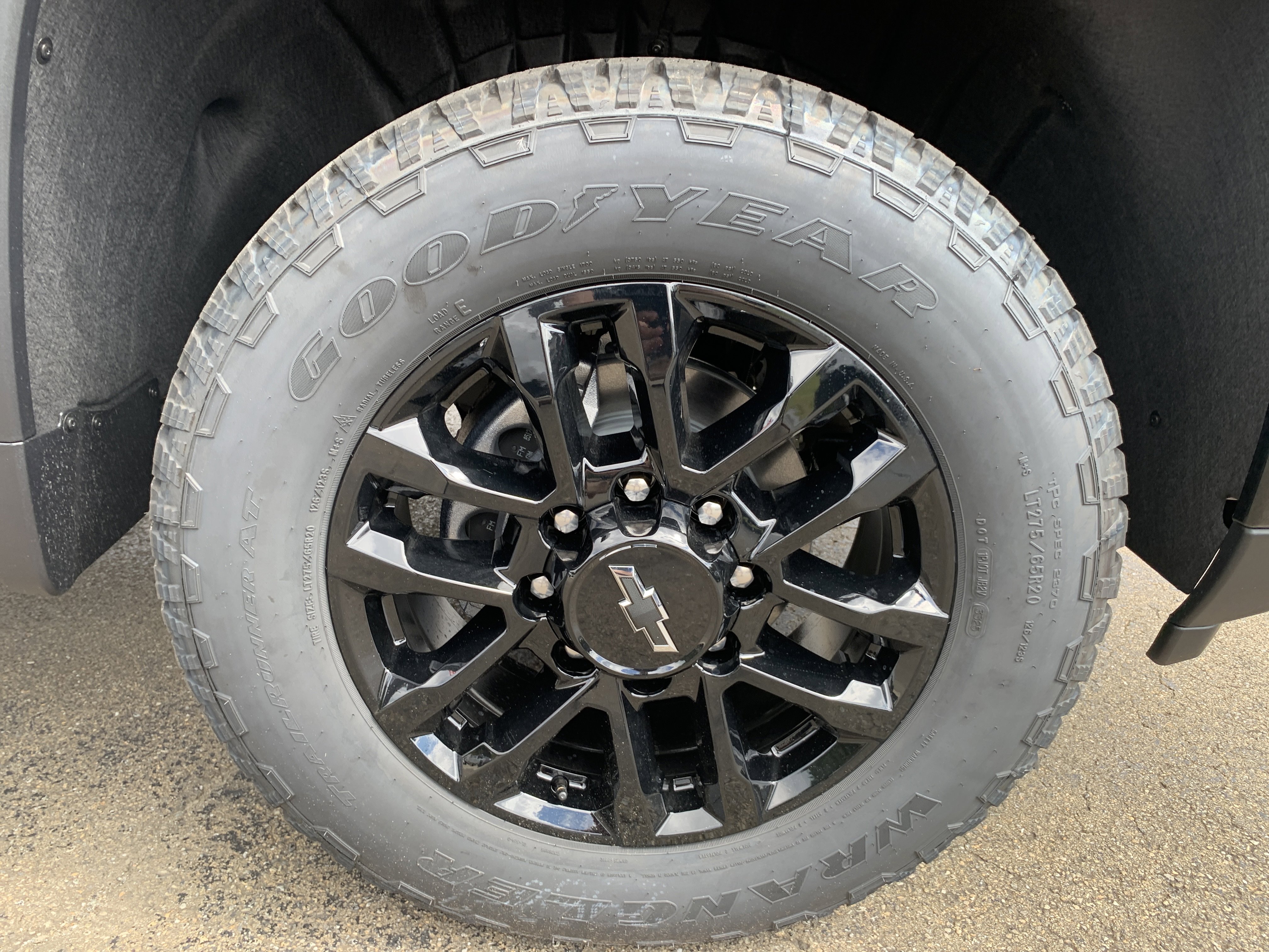 New 2026 Chevrolet Silverado 2500 Custom w/ Custom Value Package image 30