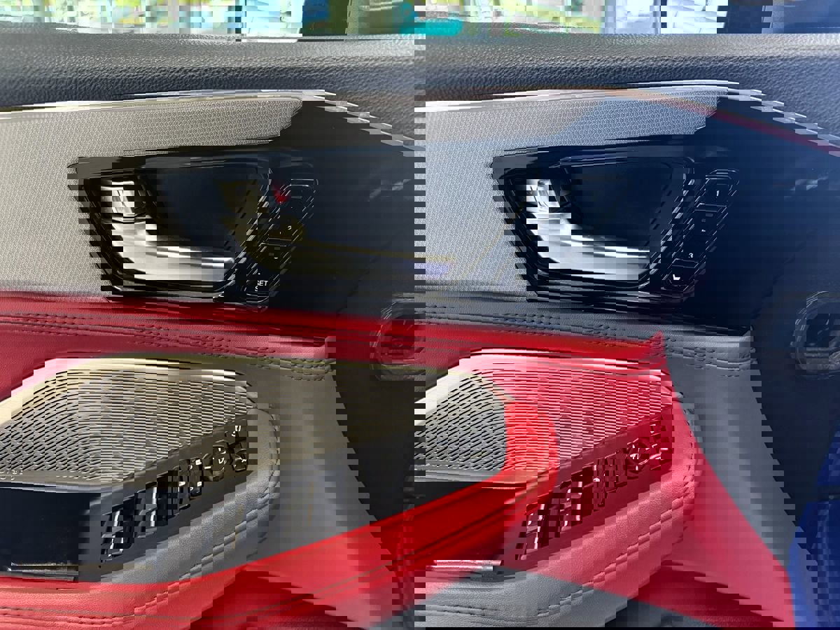 Used 2022 Acura MDX A-Spec image 10