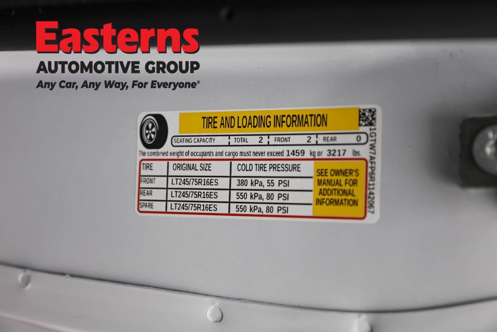 Used 2024 GMC Savana 2500 w/ Driver Convenience Package RWD image 30