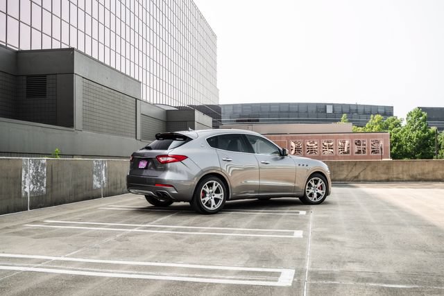 Used 2017 Maserati Levante S AWD/4WD image 49