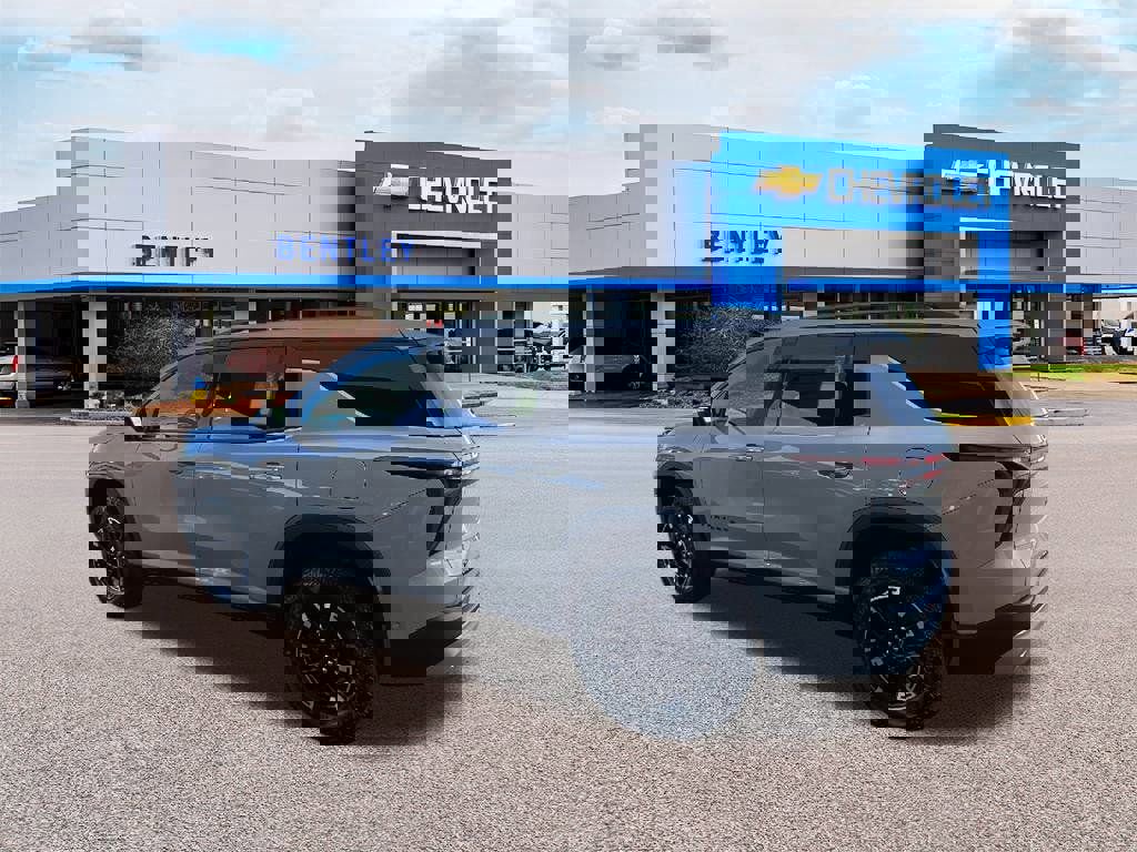 New 2026 Chevrolet Traverse Z71 w/ Enhanced Driving Package image 3