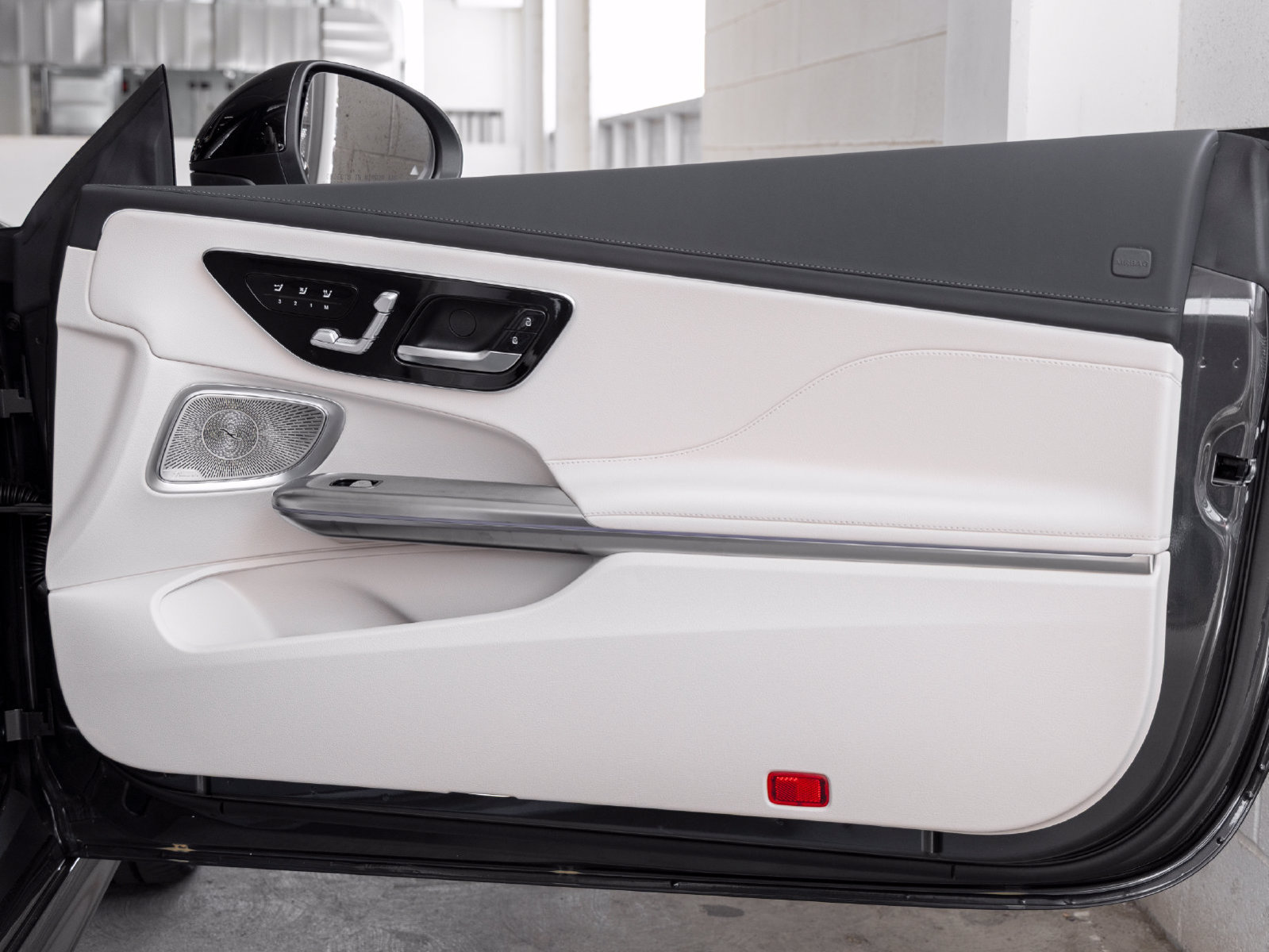 New 2027 Mercedes-Benz CLE 300 4MATIC Cabriolet image 22