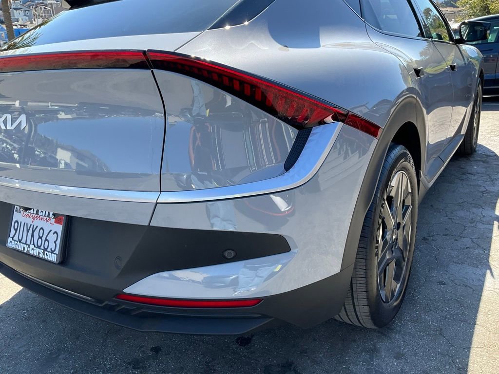 Used 2025 Kia EV6 Light image 75