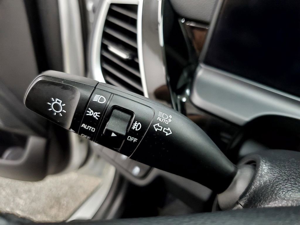 Used 2024 Kia Seltos S image 29