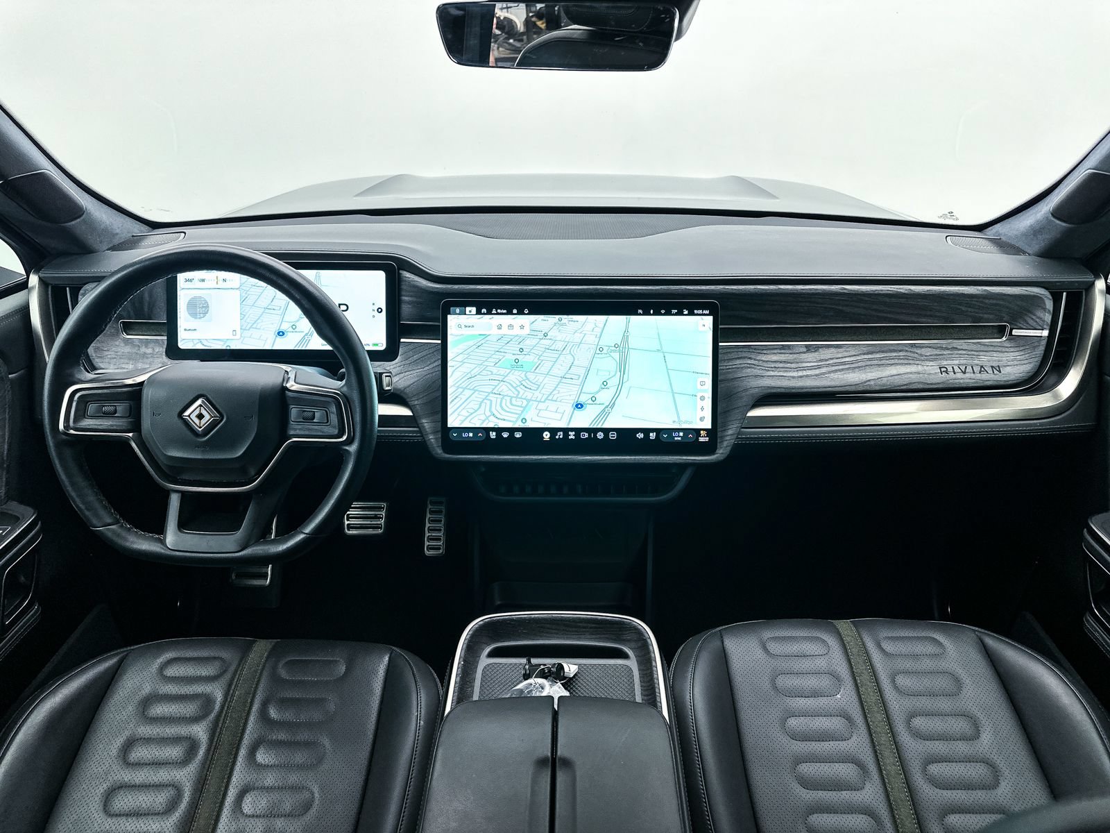 Used 2022 Rivian R1T Adventure AWD/4WD image 3