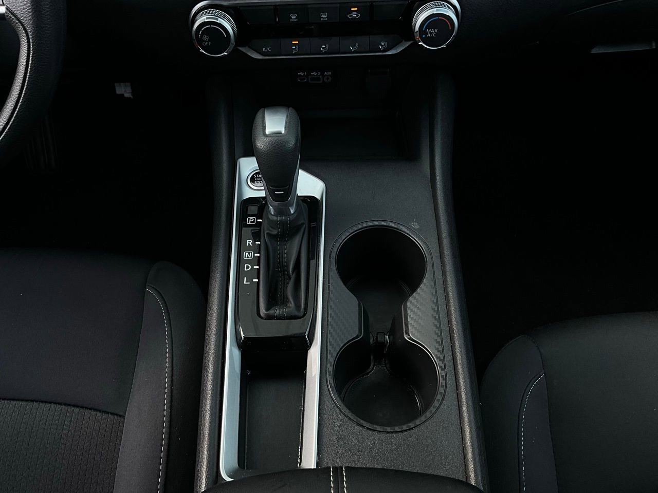 Used 2025 Nissan Altima 2.5 SV image 15