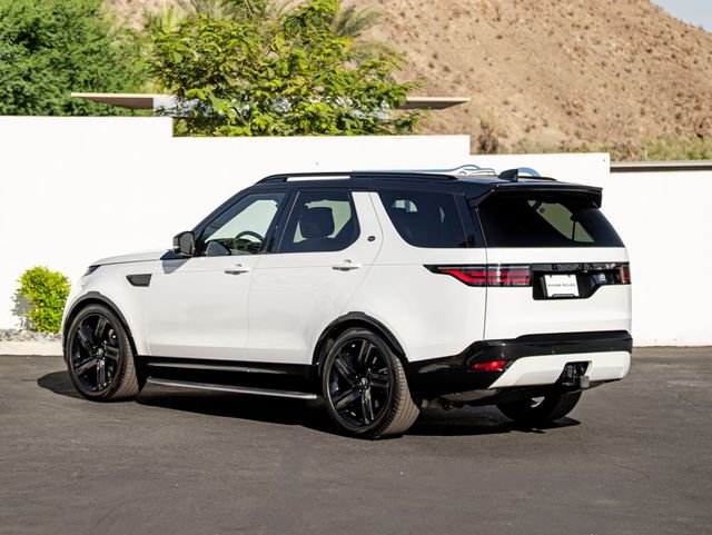 Used 2025 Land Rover Discovery Dynamic SE AWD/4WD image 9