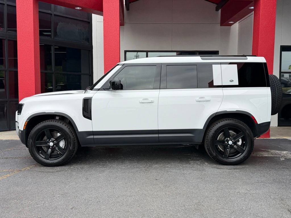 Used 2020 Land Rover Defender 110 SE AWD/4WD image 4