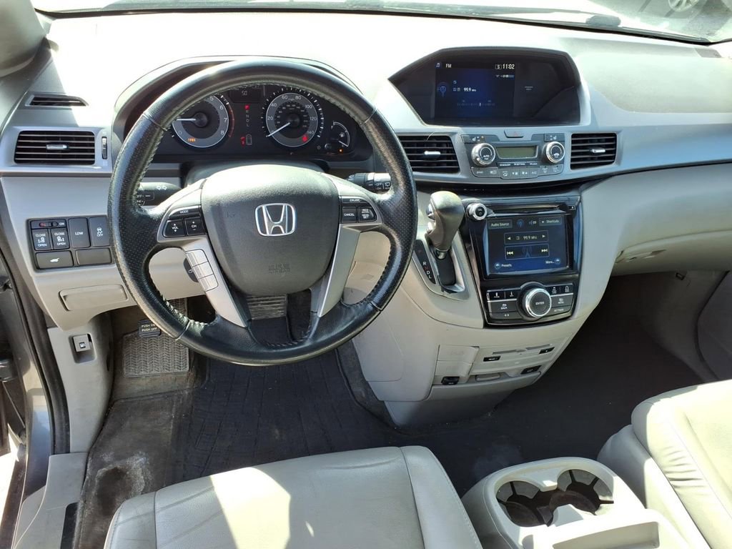 Used 2014 Honda Odyssey EX-L image 23