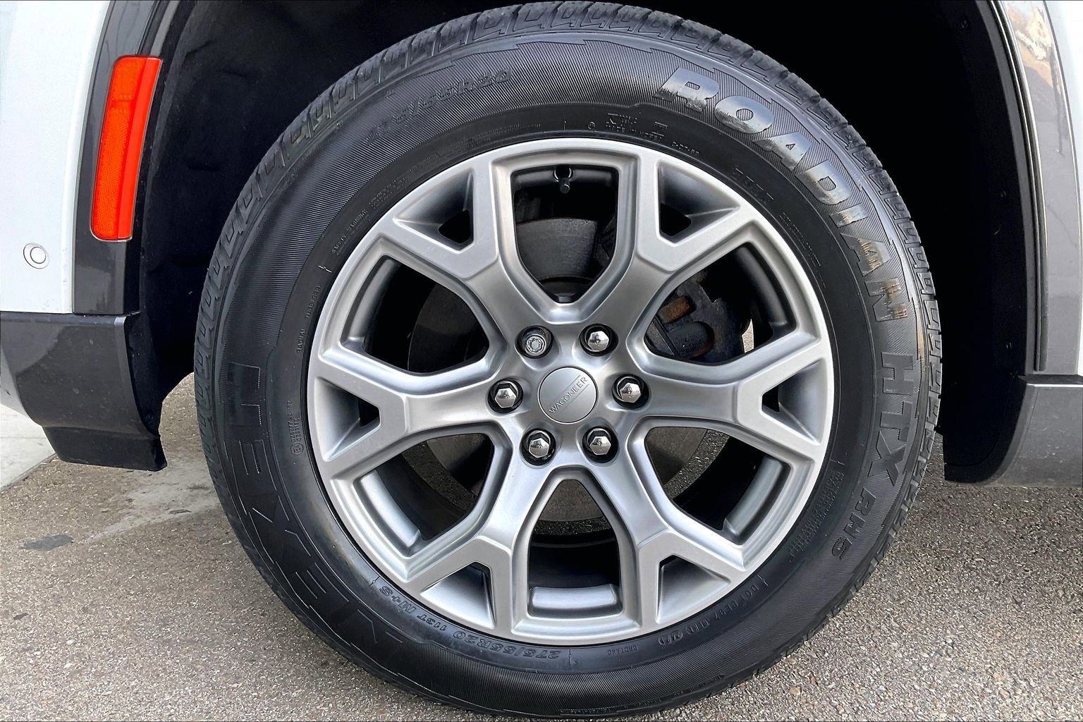 Used 2022 Jeep Wagoneer Series II image 23