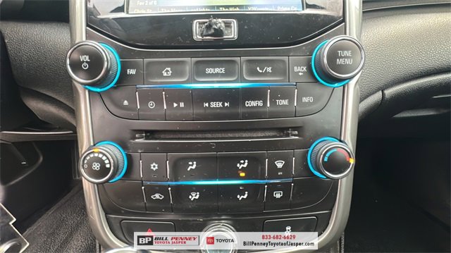 Used 2015 Chevrolet Malibu LT w/ Power Convenience Package image 14