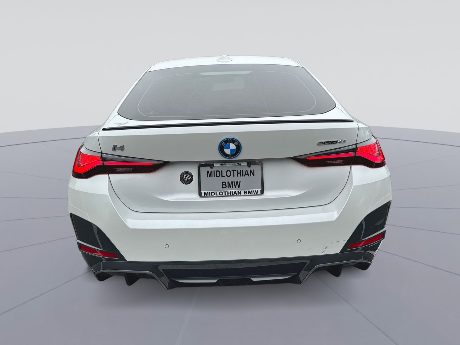 Used 2023 BMW i4 eDrive40 w/ M Sport Package image 30