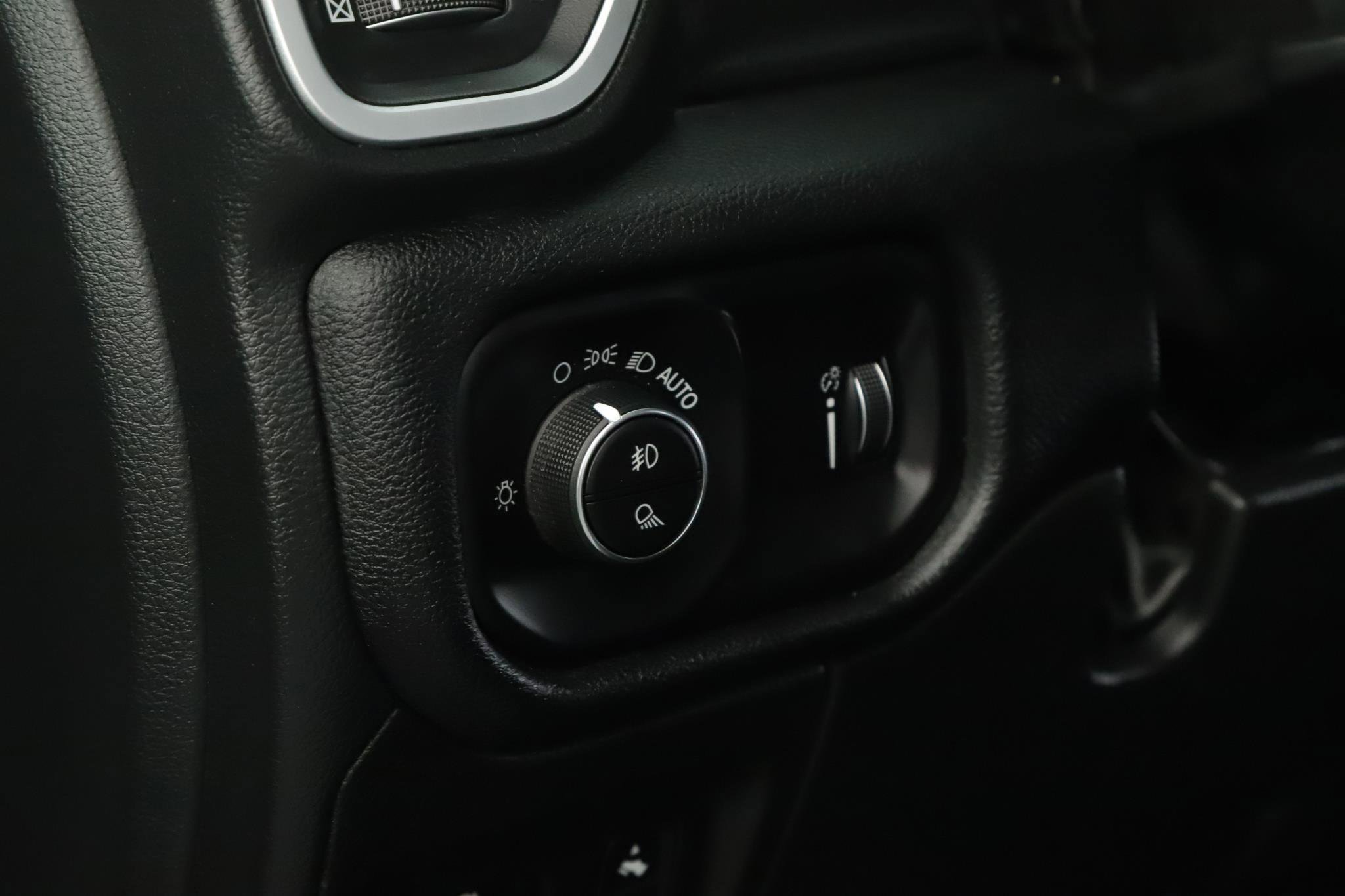 Used 2022 RAM 1500 Big Horn image 8