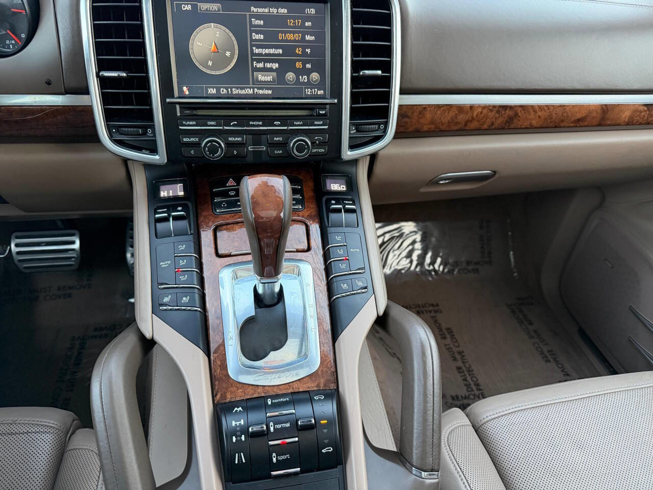 Used 2011 Porsche Cayenne S AWD/4WD image 27