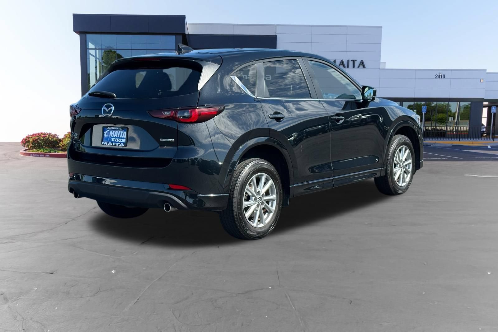 Certified 2025 MAZDA CX-5 AWD 2.5 S w/ Preferred Package image 4