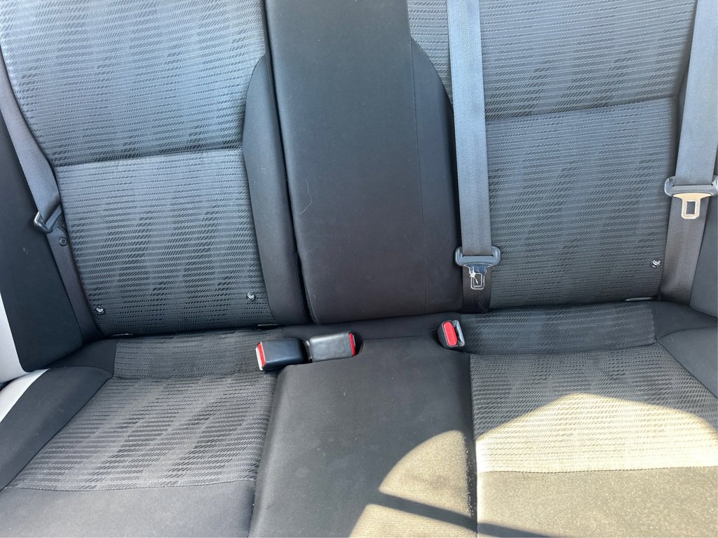 Used 2021 Nissan Versa SV image 23