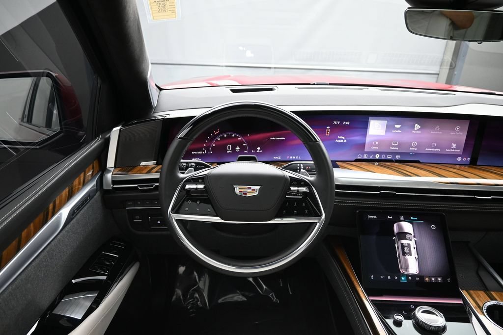 Used 2025 Cadillac Escalade ESV Sport Platinum w/ LPO, Floor Liner Package AWD/4WD image 15