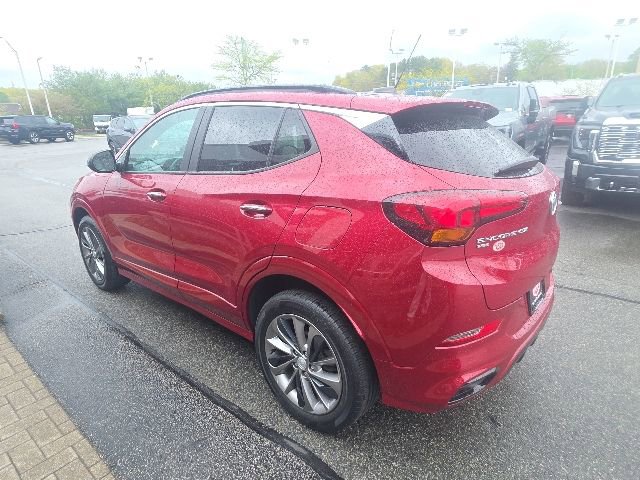 Used 2021 Buick Encore GX Select w/ Sport Touring Package AWD/4WD image 6