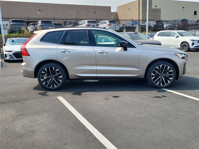New 2026 Volvo XC60 B5 Ultra w/ Protection Package Premier image 6