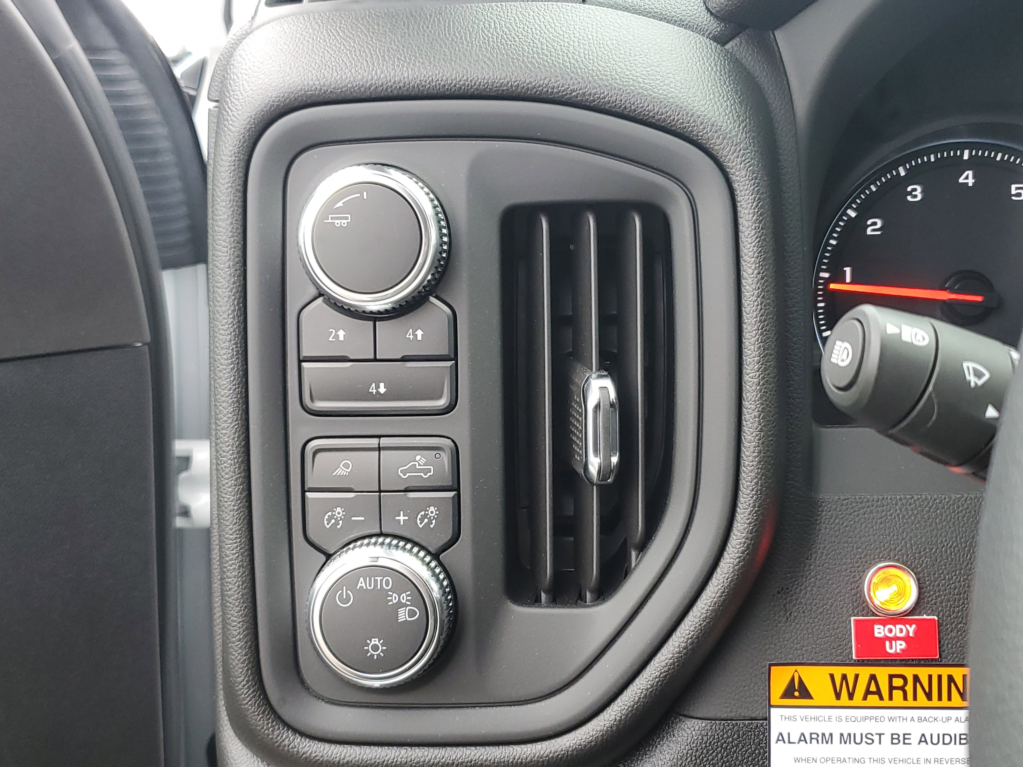 New 2025 GMC Sierra 3500 Pro w/ Convenience Package image 23