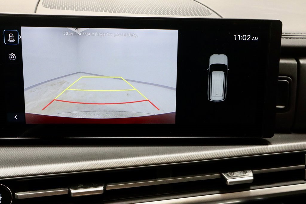 Used 2025 Hyundai Santa Fe SEL image 2