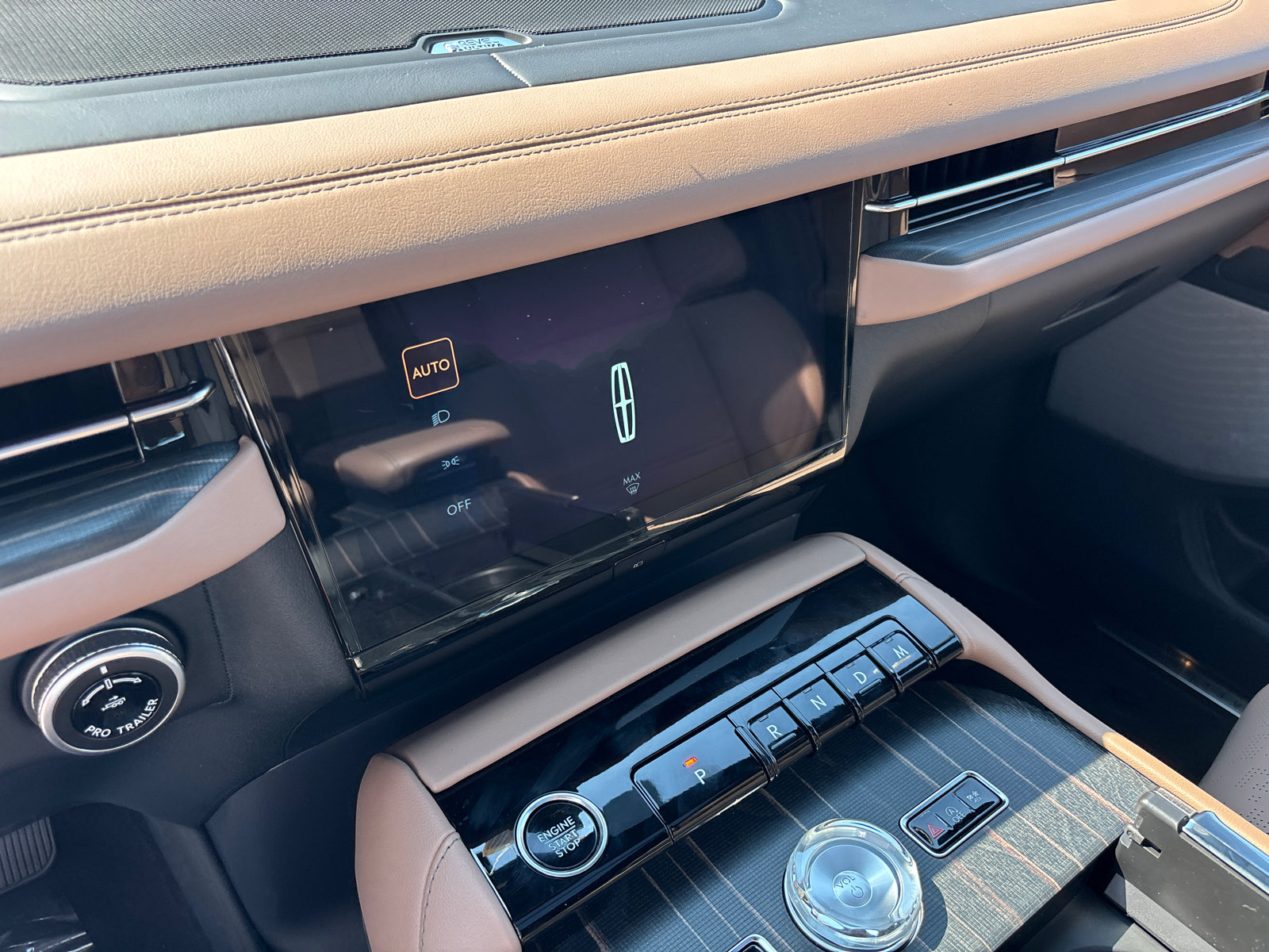 New 2027 Lincoln Navigator Black Label AWD/4WD image 21