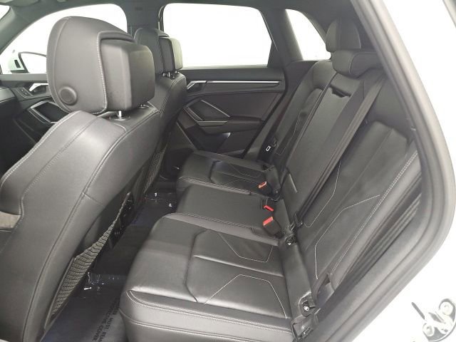 Used 2022 Audi Q3 2.0T Premium Plus w/ Premium Plus Package image 28