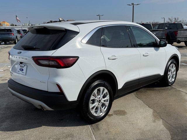 Used 2024 Ford Escape Active image 8