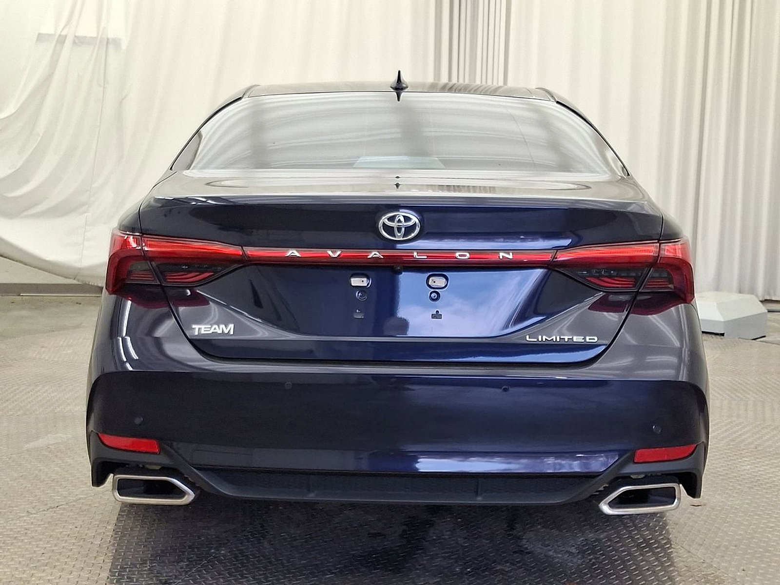 Certified 2022 Toyota Avalon Limited w/ Advanced Safety Package image 23