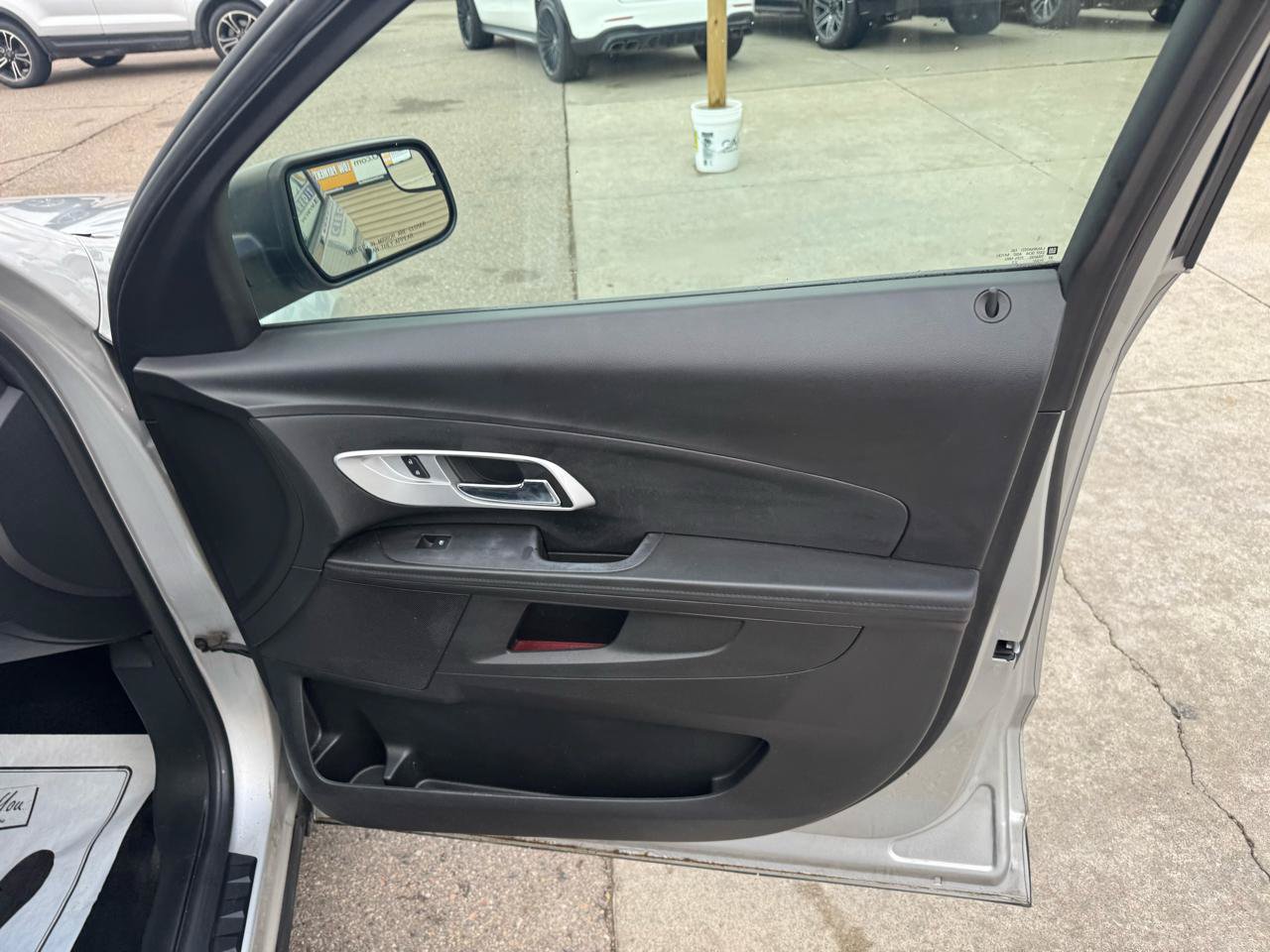 Used 2014 Chevrolet Equinox LS FWD image 13