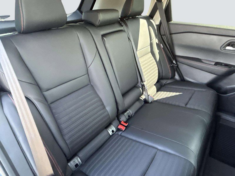 New 2026 Nissan Rogue SV image 23