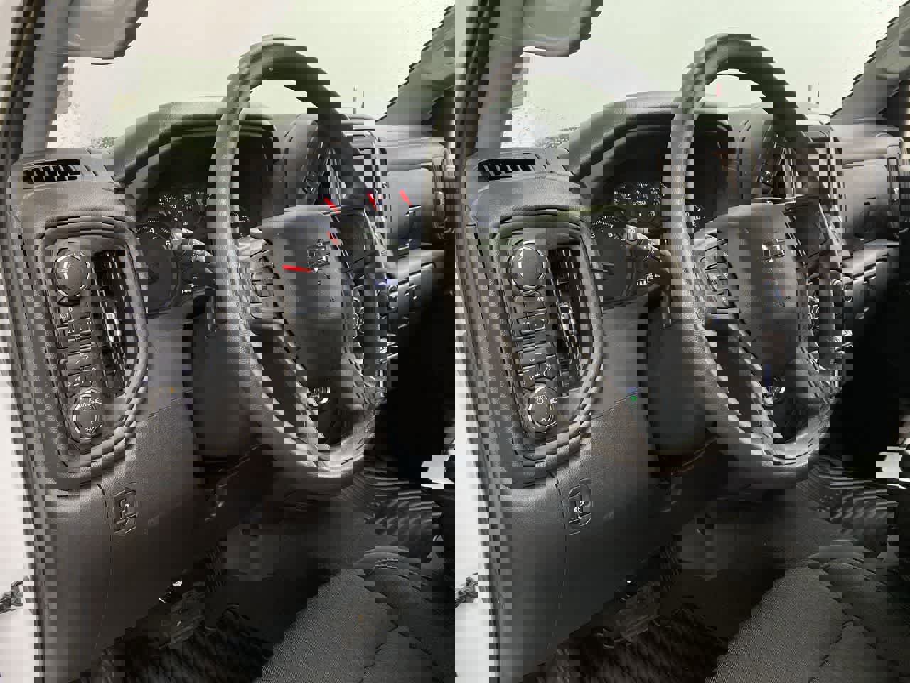 Used 2025 Chevrolet Silverado 1500 Custom Trail Boss image 2