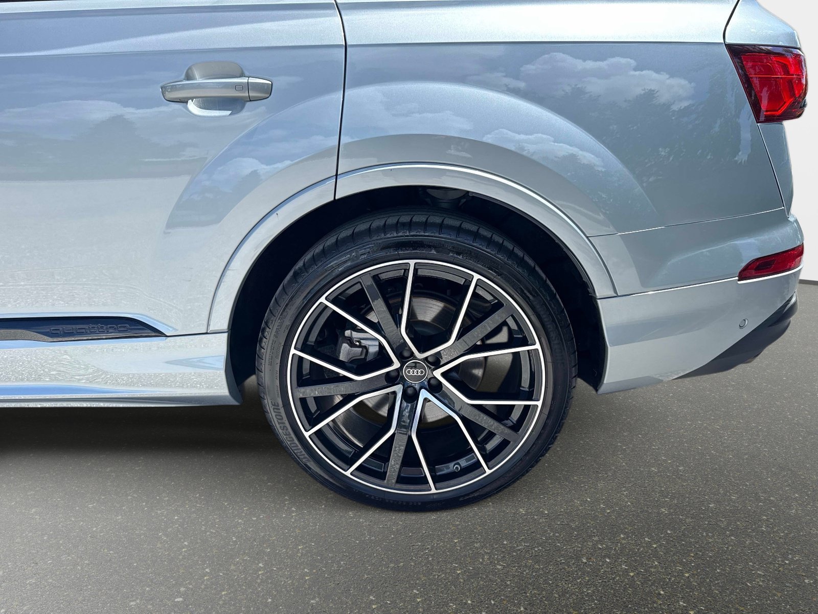 Certified 2025 Audi Q7 3.0T Premium Plus w/ Premium Plus Package AWD/4WD image 10