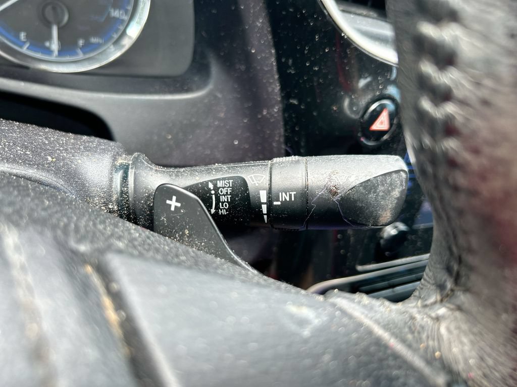 Used 2019 Toyota Corolla SE FWD image 18