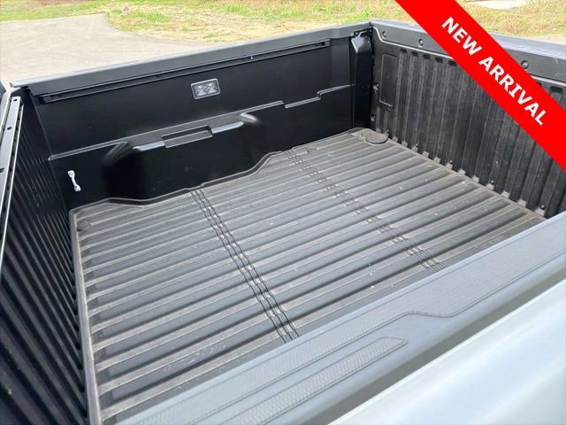 Used 2025 Toyota Tacoma SR5 image 10